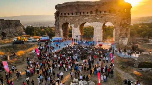 Tralleis'in kadim taşları sinemanın büyüsüyle yeniden hayat buluyor