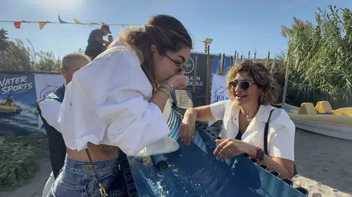 Bodrum’da deniz bereketi: 6 bin yavru balık mavi sularla buluştu