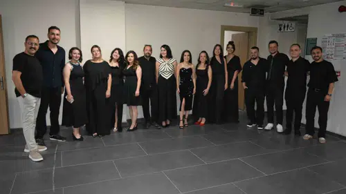 Alaşehir’de eğitimcilerden sanat ziyafeti: Maarif Orkestrası büyüledi