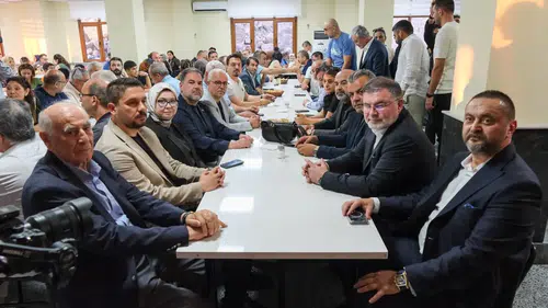 İzmir’de Kerbela hüznü ve kardeşlik sofrası: "Alevi kardeşim benim canımdır"