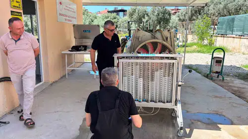 Sarıgöl'de üzüm bağlarında teknolojik devrim: İlaçlama makinelerine sıkı denetim