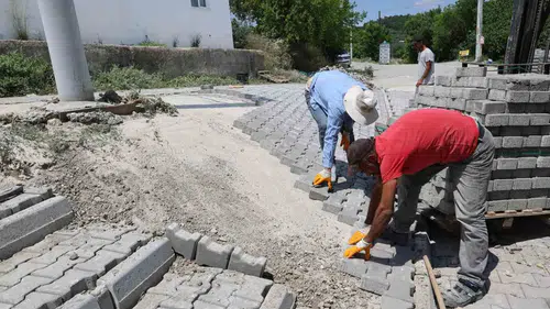 Şehzadeler’de ulaşım seferberliği: 20 bin metrekarelik yenileme başlıyor