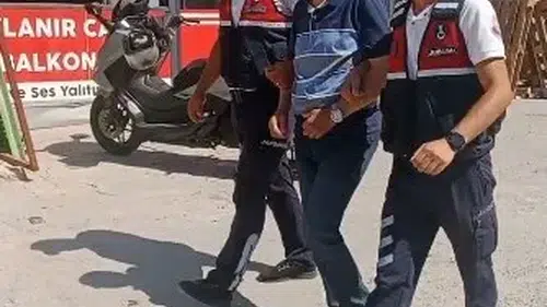 Kuşadası’nda kooperatif operasyonu: Başkan Hüsnü Öten emniyete götürüldü