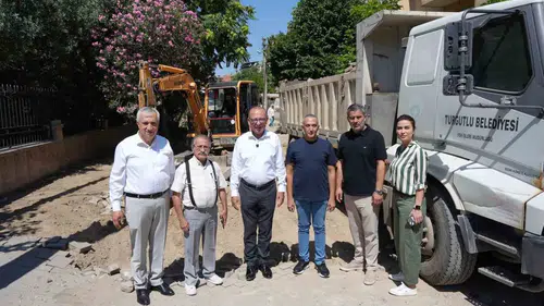 Turgutlu’da hizmet seferberliği: Başkan Akın sahadaki çalışmaları yerinde denetledi
