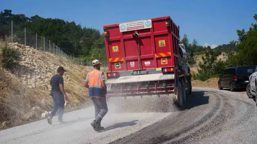 Turgutlu’da ulaşım seferberliği: Başkan Akın sahadaki çalışmaları denetledi