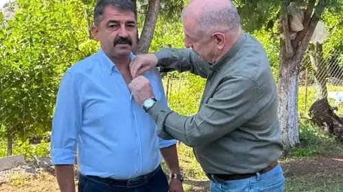 Zafer Partisi'ne katıldı iddiasına Kale Belediye Başkanı'ndan sert yanıt: Rozeti habersiz taktılar