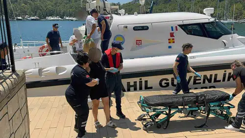 Fethiye açıklarında denizden gelen imdat çağrısı: Sahil Güvenlik zamana karşı yarıştı