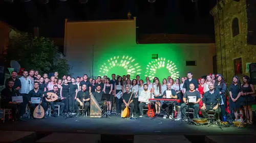 Manisa'da sanat dolu final: Öğrenciler sahnedeki başarılarıyla büyüledi