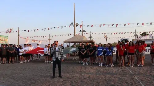 Köyceğiz’de plaj hentbolu rüzgarı: Üniversiteli sporcular şampiyonluk için sahada