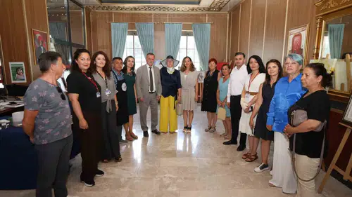 Fırçanın suyla buluştuğu anlar: Yunusemre’de sanat rüzgarı