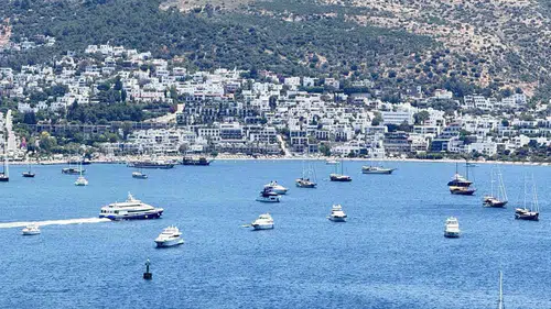 Bodrum’da 800 binlik nüfus patlaması: Turizmde dirençli duruş sürüyor