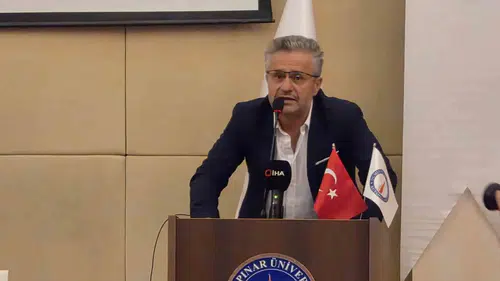 Dr. Lütfü Özşahin: 15 Temmuz, milletin kendi iradesine sahip çıktığı bir Anadolu istiklalidir