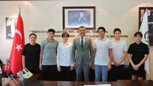 Denizli’nin gurur tablosu başkanlık makamında: LGS şampiyonlarına özel ağırlama