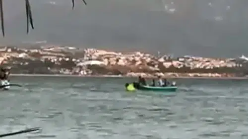 Kuşadası'nda deniz keyfi kabusa dönüyordu: Jet ski bir anda ters döndü