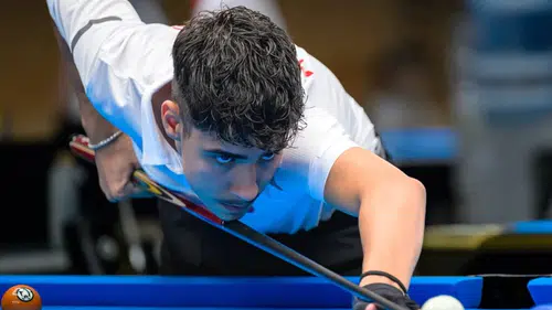 Bilardo masasında yükselen yıldız: Denizlili Aşkın Avrupa’da iz bıraktı