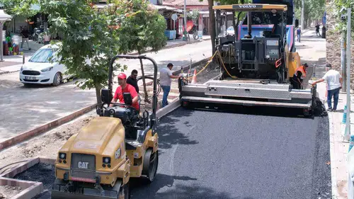 Manisa'nın kalbinde değişim rüzgarları: Çarşı Bulvarı modern bir çehreye kavuşuyor