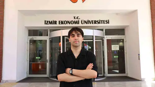 İzmirlİ genç ekonomistten büyük başarı: Avrupa’nın zirvesine adını yazdırdı