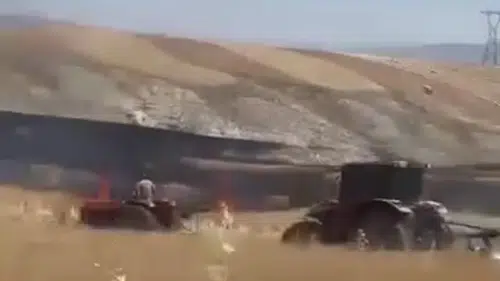 Ayaş'ta korkutan yangın: Mahalleli seferber oldu