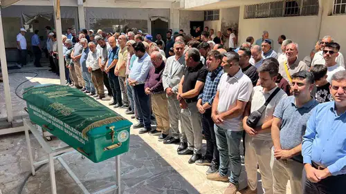 Manisa'da trafik faciası: İki aile yasa boğuldu