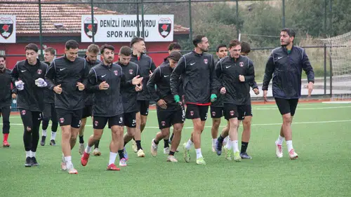 Denizli İdman Yurdu 1959’da kriz büyüyor: Futbolcular ve teknik heyet federasyon yolunda