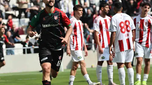 Karşıyaka’da golcü operasyonu: Ömer Faruk ile mutlu sona çok yakın