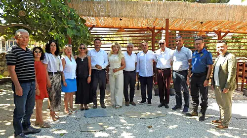 Çeşme’den Afyon’a uzanan veda: Müftü Murat Yılmaz mesai arkadaşlarıyla helalleşti