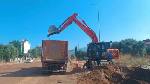 Aydın'da ulaşım seferberliği: Başkan Çerçioğlu'nun talimatıyla yollar yenileniyor