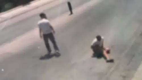 Denizli'de kanlı hesaplaşma: Bıçaklı saldırgan suç aletiyle polise sığındı