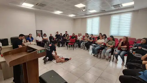 Karacasu'da sağlıkçılara kritik müdahale eğitimi: Saniyeler hayat kurtaracak