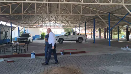 Babadağ'da dört mevsim konfor: Okul bahçeleri yeni çehresine kavuşuyor