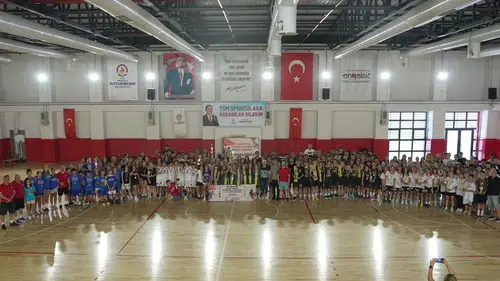 Ege’nin Gelecek Vadeden Basketbolcuları Zafer İçin Denizli’de Kıyasıya Yarıştı