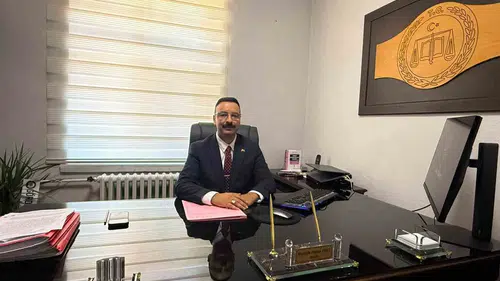 Gördes Adliyesi’nde yeni dönem: Hukukçu çift görevine başladı