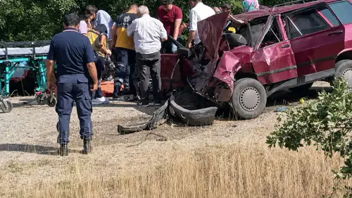 Afyonkarahisar'da acı bilanço: İki otomobilin karıştığı kazada bir kişi yaşamını yitirdi