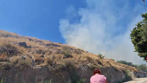 Akyarlar’da Alevlere Havadan ve Karadan Müdahale