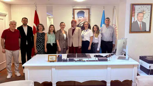 Manisa'da Eczacılıkta İstihdam Köprüsü: 20 Kişilik Yeni Dönem Başlıyor