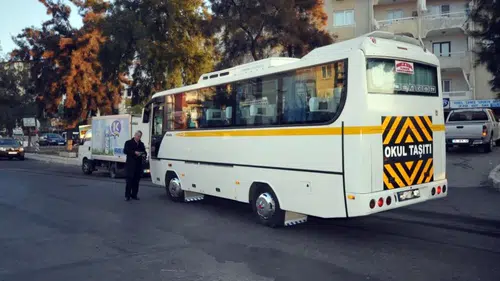 İzmir’de servis bütçeleri yeniden şekilleniyor: İşte yüzde 20’lik zammın detayları