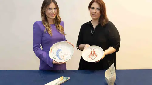 Ege’nin Lezzet Mirası, Yapay Zeka ve Ebru Sanatıyla Buluştu