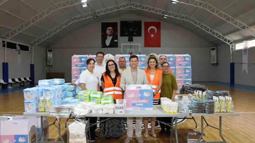 Marmaris'te minik hemşehrilere belediyeden sıcak karşılama
