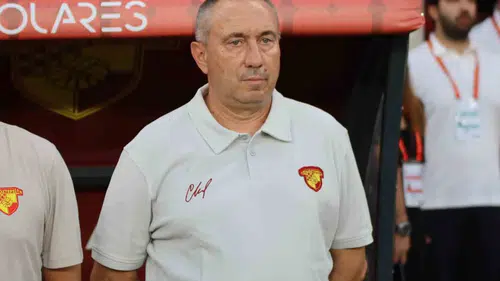 Göztepe’de eldiven rekabeti kızıştı: Stoilov’un kararı bekleniyor