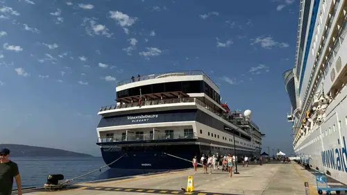 Bodrum limanında kruvaziyer hareketliliği: Dev gemiler rotayı Ege’ye çevirdi