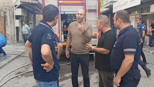 Germencik'te mobilya mağazasını küle çeviren yangın: Başkan Zencirci olay yerinde