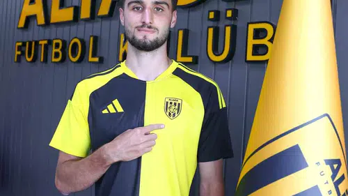 Aliağa FK’dan hücum hattına genç takviye: Furkan Yöntem imzayı attı