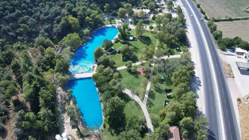 Manisa’nın nefes durağı Akpınar’da yeni dönem: Vatandaşlar yenilenen alana akın etti