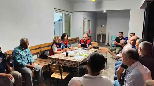 İncirde kalite seferberliği: Nazilli’de üreticilere kritik uyarılar yapıldı