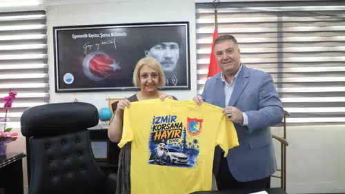 Menderes'te yeni dönem: Taksici esnafından Başkan Vekili Şen'e anlamlı ziyaret