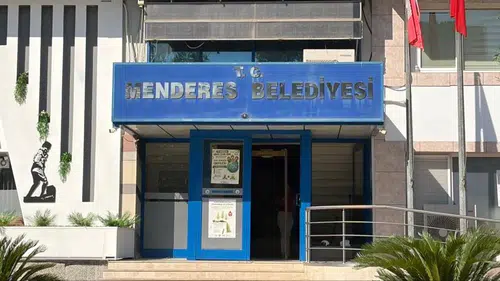 Menderes Belediyesi operasyonunda aranan isim saklandığı adreste bulundu