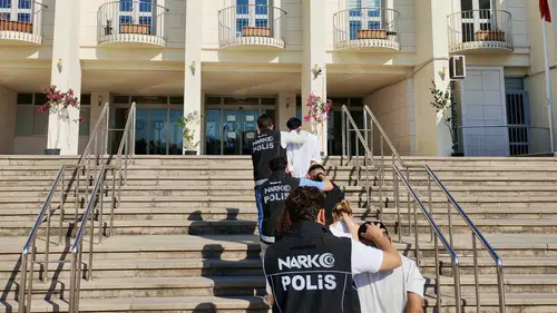 Bodrum narkotik operasyonunda zehir tacirlerine geçit yok: 3 tutuklama