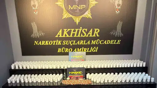 Akhisar’da zehir tacirlerine ağır darbe: Binlerce hapla yakalandılar