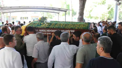 Denizli'de Yaya Faciası: 34 Yaşındaki Arzu Acunsöz Son Yolculuğuna Uğurlandı