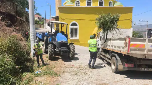 Karpuzlu’nun çehresi değişti: Muhtarlardan Başkan Çerçioğlu’na tam not